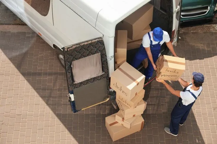 Book the Best Movers in UAE